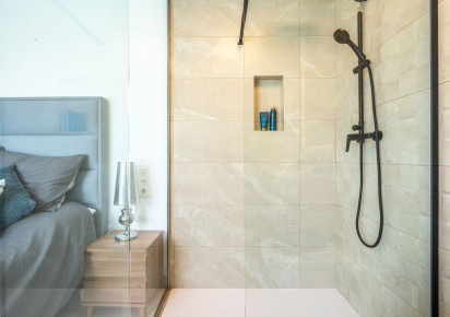 Nueva construcción  · Villas · ROLDAN