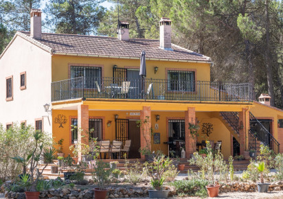 Resale · 5. Finca / Country Property · Bocairent · Inland