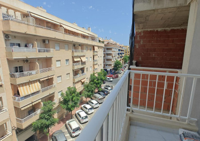 Resale · APARTAMENTO · Torrevieja · Acequion