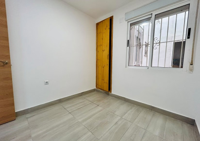 Resale · APARTAMENTO · Torrevieja Centro · Torrevieja