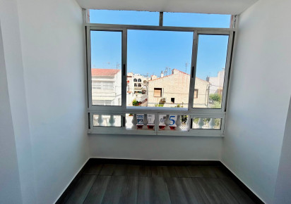 Resale · APARTAMENTO · Torrevieja Centro · Torrevieja