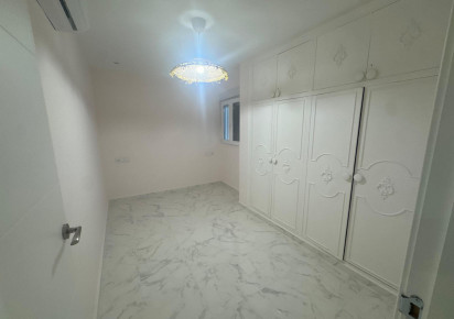 Resale · APARTAMENTO · Torrevieja · Muelle Pesquero