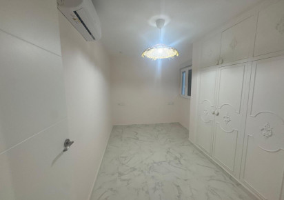 Resale · APARTAMENTO · Torrevieja · Muelle Pesquero