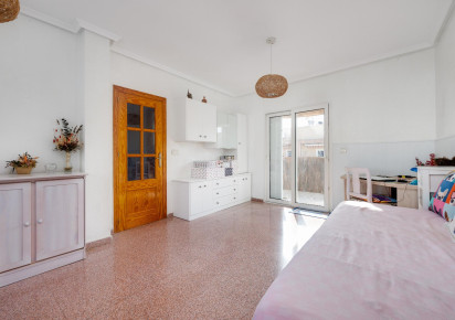 Resale · APARTAMENTO · Torrevieja · Parque de las Naciones