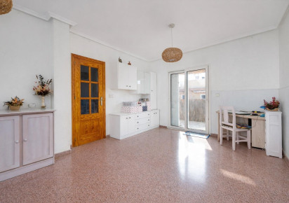 Resale · APARTAMENTO · Torrevieja · Parque de las Naciones