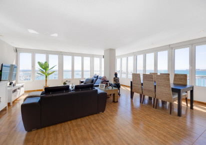 Resale · APARTAMENTO · Torrevieja · Playa Acequion