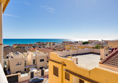 Resale · APARTAMENTO · Torrevieja · PLAYA DE LA MATA