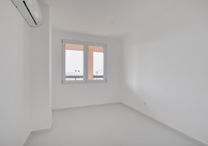 Resale · APARTAMENTO · Torrevieja · playa de los naufragos