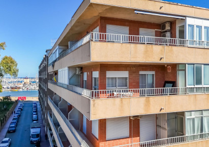 Resale · APARTAMENTO · Torrevieja · Playa del Acequión