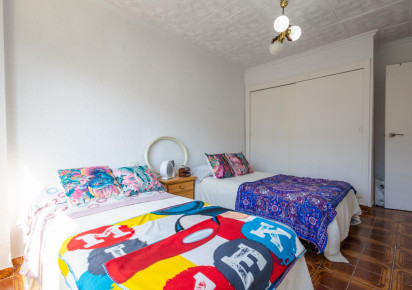 Resale · APARTAMENTO · Torrevieja · Playa del Acequión