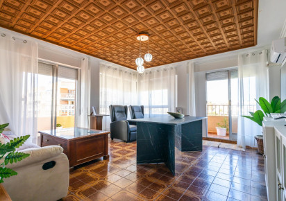 Resale · APARTAMENTO · Torrevieja · Playa del Acequión