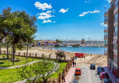 Resale · APARTAMENTO · Torrevieja · Playa del Acequión
