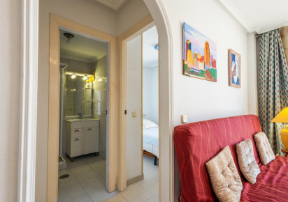 Resale · APARTAMENTO · Torrevieja · Playa del Acequión