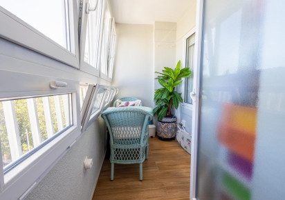 Resale · APARTAMENTO · Torrevieja · Playa del Acequión