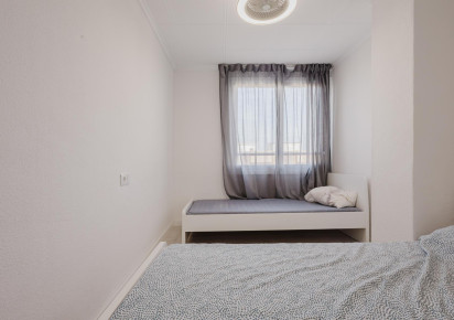 Resale · APARTAMENTO · Torrevieja · Playa del Acequión