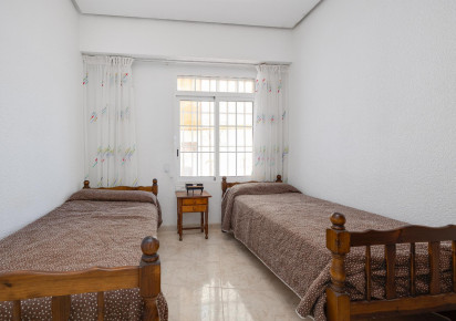 Resale · APARTAMENTO · Torrevieja · Playa del Acequión