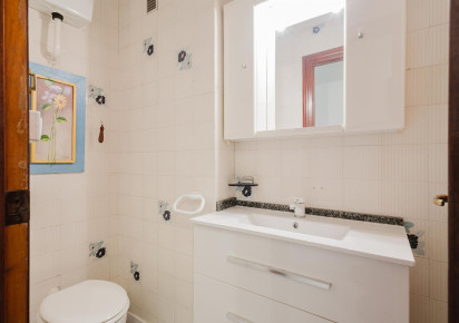 Resale · APARTAMENTO · Torrevieja · Playa del Acequión