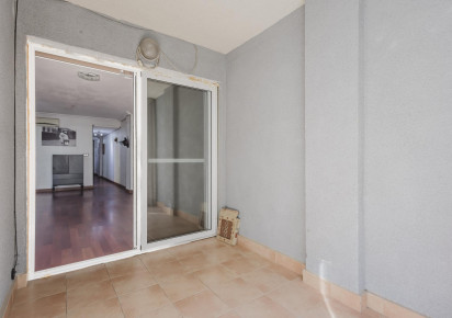 Resale · APARTAMENTO · Torrevieja · Playa del Acequión