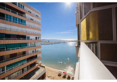 Resale · APARTAMENTO · Torrevieja · Playa del Acequión