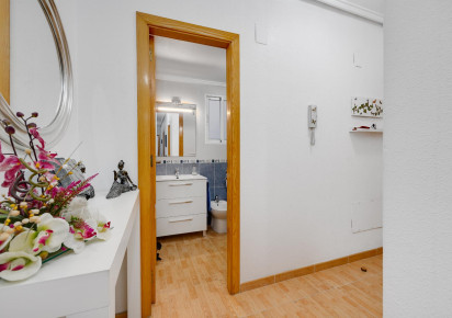 Resale · APARTAMENTO · Torrevieja · Playa del Acequión