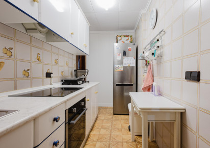 Resale · APARTAMENTO · Torrevieja · Playa del Acequión
