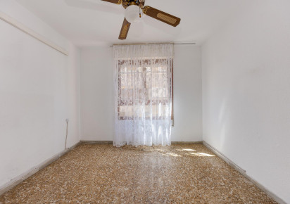 Resale · APARTAMENTO · Torrevieja · Playa del Acequión