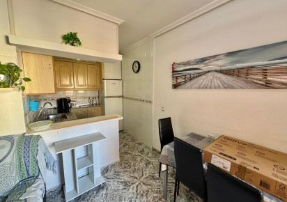 Resale · APARTAMENTO · Torrevieja · Playa del Cura