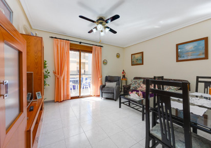 Resale · APARTAMENTO · Torrevieja · Playa del Cura