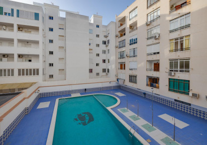 Resale · APARTAMENTO · Torrevieja · Playa del Cura