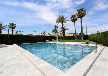 Resale · APARTAMENTO · Torrevieja · Playa Flamenca
