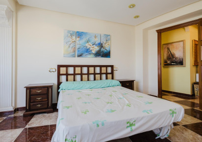 Resale · APARTAMENTO · Torrevieja · PLAYA NAUFRAGOS