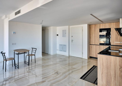 Resale · APARTAMENTO · Torrevieja · Punta Prima