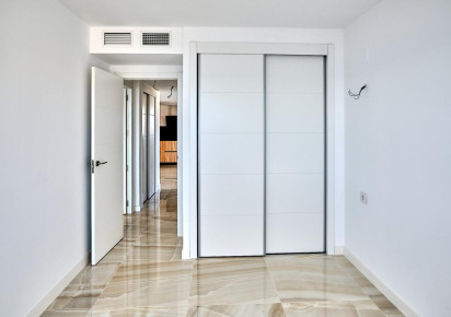 Resale · APARTAMENTO · Torrevieja · Punta Prima