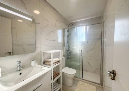 Resale · APARTAMENTO · Torrevieja · Punta Prima