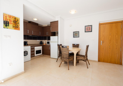 Resale · APARTAMENTO · Torrevieja · Punta Prima