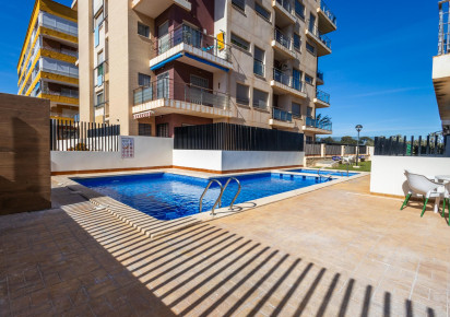 Resale · APARTAMENTO · Torrevieja · Punta Prima