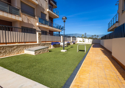 Resale · APARTAMENTO · Torrevieja · Punta Prima