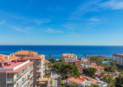 Resale · APARTAMENTO · Torrevieja · Punta Prima