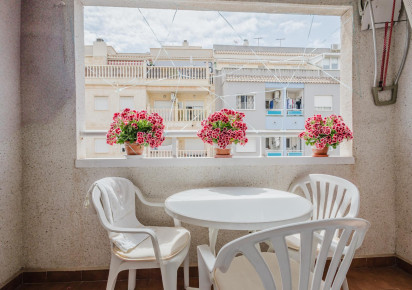 Resale · APARTAMENTO · Torrevieja · Villa Madrid