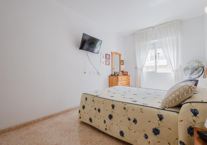 Resale · APARTAMENTO · Torrevieja · Villa Madrid