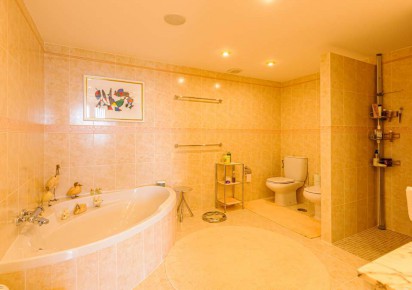 Resale · Apartment · Altea la Vieja