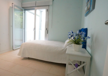 Resale · Apartment · Altea