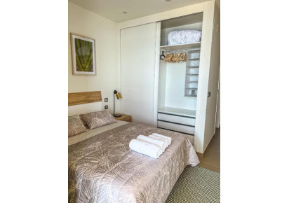 Resale · Apartment · Benidorm