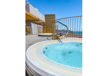 Resale · Apartment · Benidorm