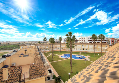Resale · Apartment · Cabo Roig
