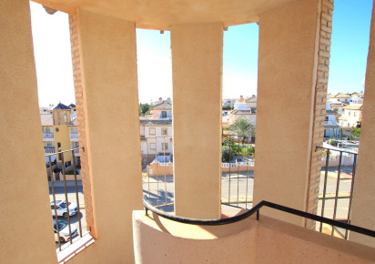 Resale · Apartment · Cabo Roig