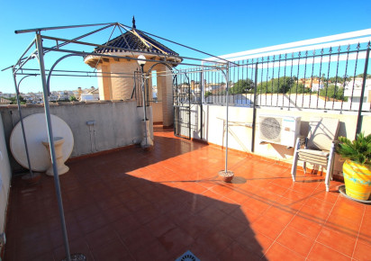 Resale · Apartment · Cabo Roig