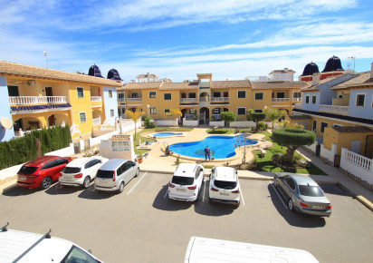 Resale · Apartment · Ciudad Quesada - Doña Pepa