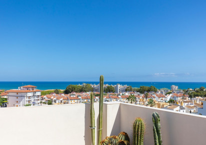 Resale · Apartment - Flat · La Mata