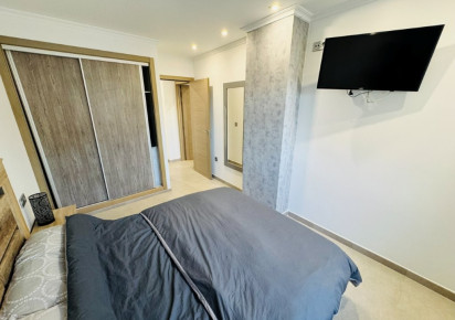 Resale · Apartment · La Mata · Alanis